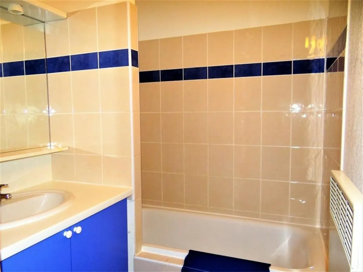 Holiday home Maison Duplex Avec Terrasse, Piscine Chauffee, 6 Pers., Vallon-Pont-D'Arc. - Fr-1-382-21