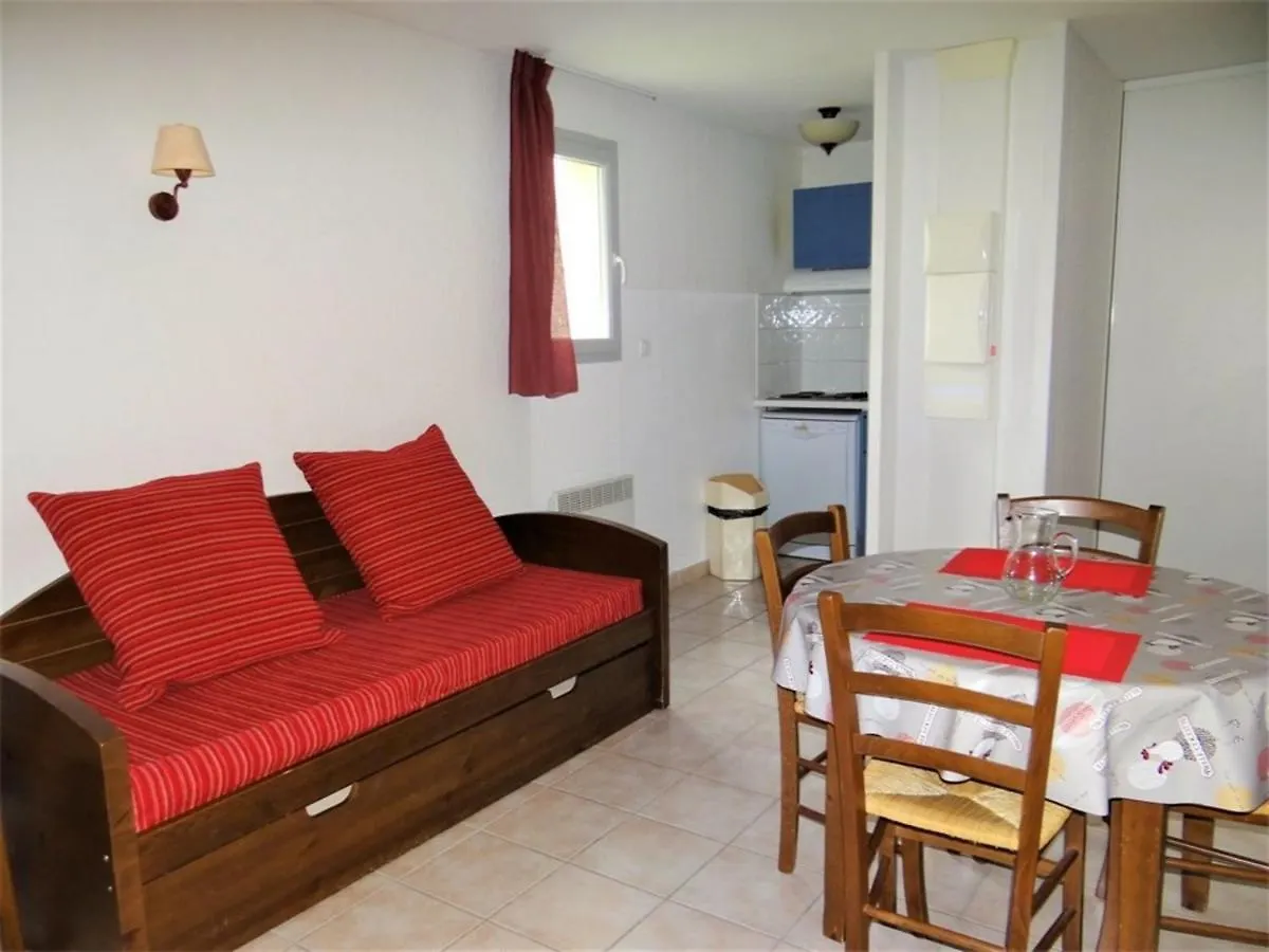 Hébergement de vacances Maison Vallon-Pont-d'Arc, 3 pièces, 6 personnes - FR-1-382-21